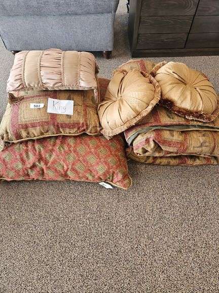 KING BEDDING 6PC image