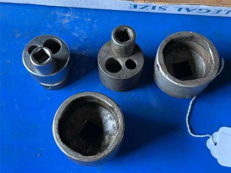 Ball joint Dodge bolt extractors, large sockets 3/4” drive image