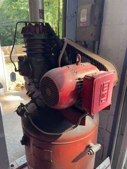 RamAir 220v 55 gallon air compressor, image