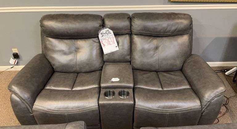 DBL. RECLINING CONSOLE LST P HDRST - SOUTHERN MOTION image