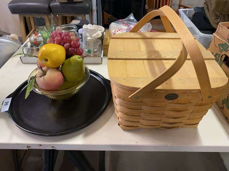 PETERBORO BASKET CO. basket, Pampered Chef 15” rockcrok, faux fruit image