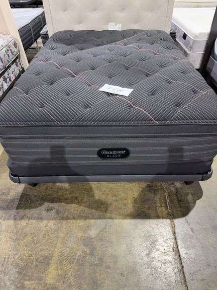 Beauty Rest Queen C Class mattress image