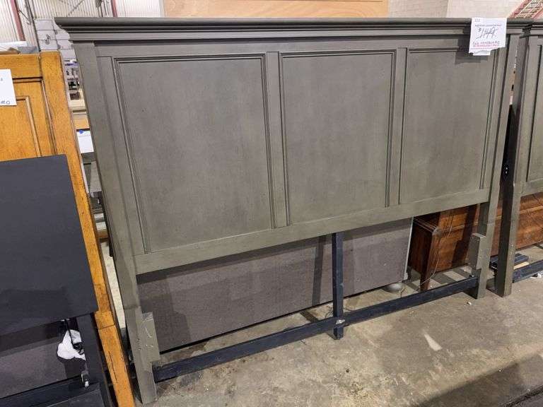 CAL OR KING PANEL HEADBOARD - ASPEN HOME image