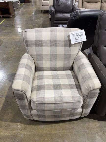 CRAFTMASTER SWIVEL CHAIR image