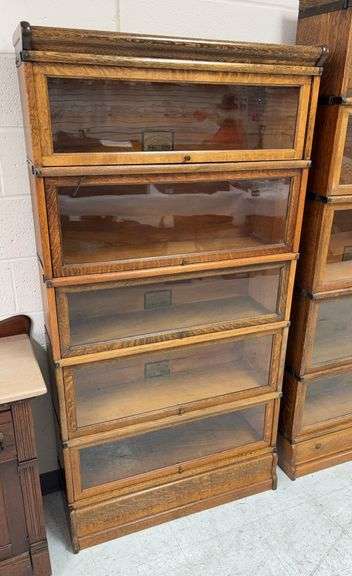 Globe Wernicke 5 section Barrister Bookcase image