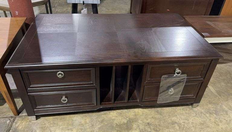 WOOD LIFT TOP COCKTAIL TABLE - MAGNUSSEN HOME FURNISHINGS, INC image