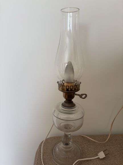 Electrical converted hurricane lantern image