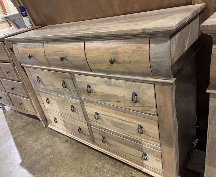 SO BARTLETTS DRESSER 4 - MAVIN image