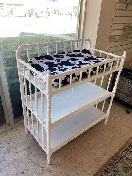 Wood changing table image