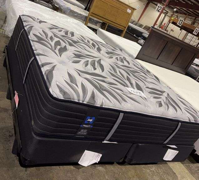 TWIN XL FOUNDATION 620587-31 - SEALY MATTRESS image