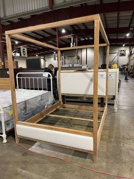 Bassett Queen Oak and Fabric Canopy Bed image