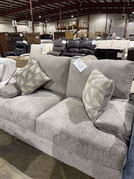 LOVESEAT VEGA CEMENT - BEHOLD WASHINGTON, LLC image