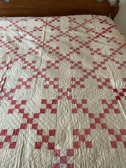 Vintage unused 78“ x 83“quilt,“Irish chain double nine patch”pattern image