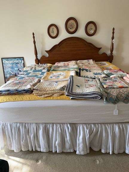 King size bed only. No quilts image