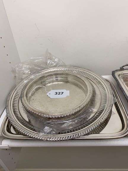 6 silver plated dishes, trays and dish holder￼ image
