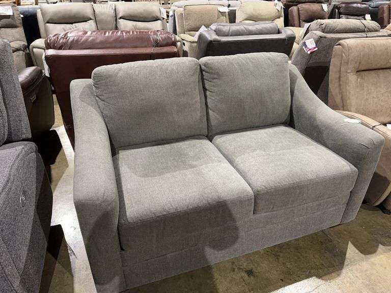 S.O. F9  LOVESEAT - CRAFTMASTER image