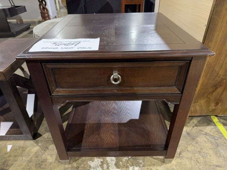1 drawer nightstand image