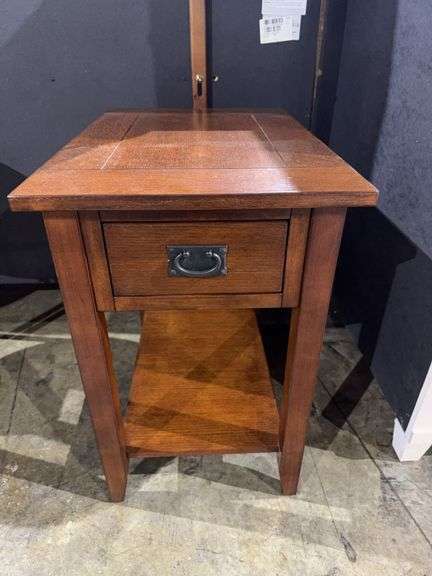 Chairside 1 drawer table image