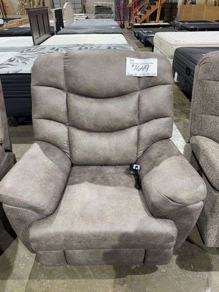 Power wall saver recliner image