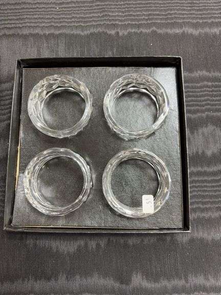 Set of 4 Fostoria crystal napkin rings image