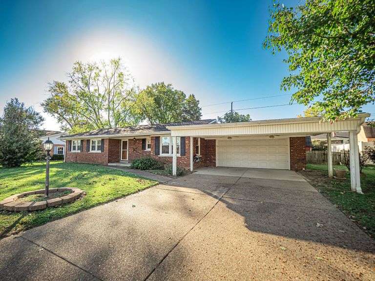 310 Kennedy Dr, Mt. Vernon, IN 47620 image