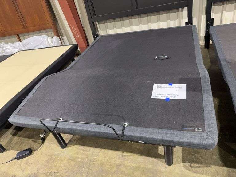 Motion Essentials queen power base image