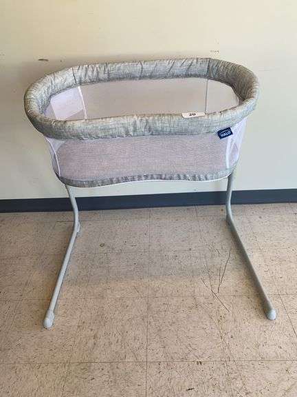 HALO bassinet image