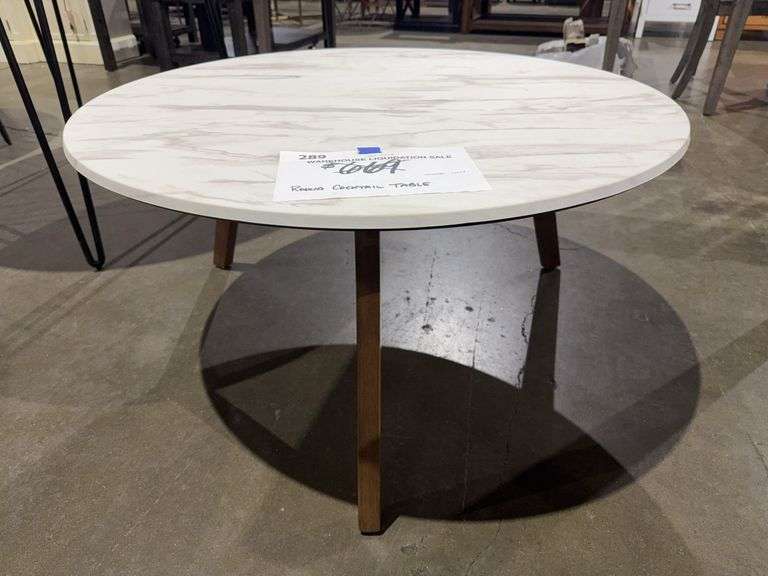 COCKTAIL TABLE - PROGRESSIVE FURNITURE INC. 36" ROUND image