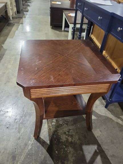 END TABLE  24x24x25½ image