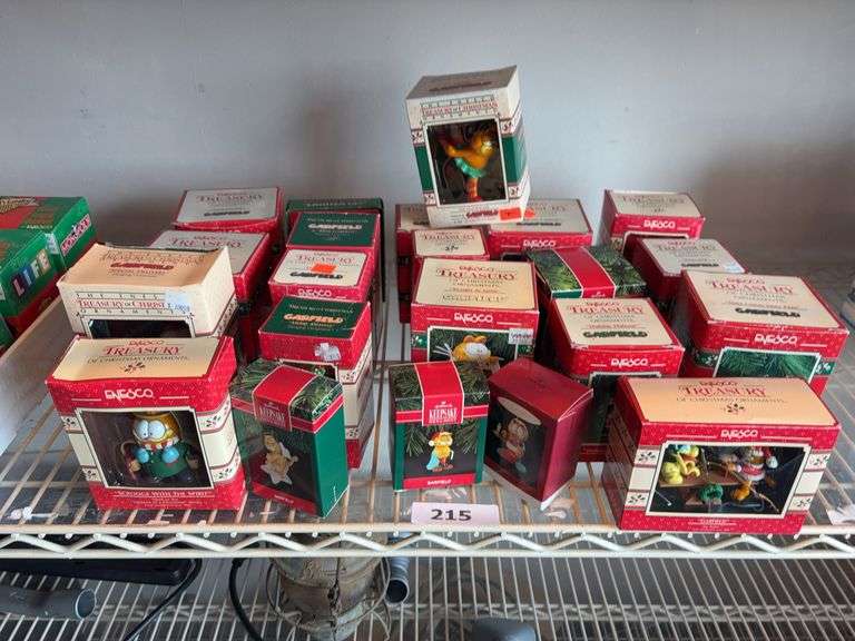 Collection of Garfield Ornaments image