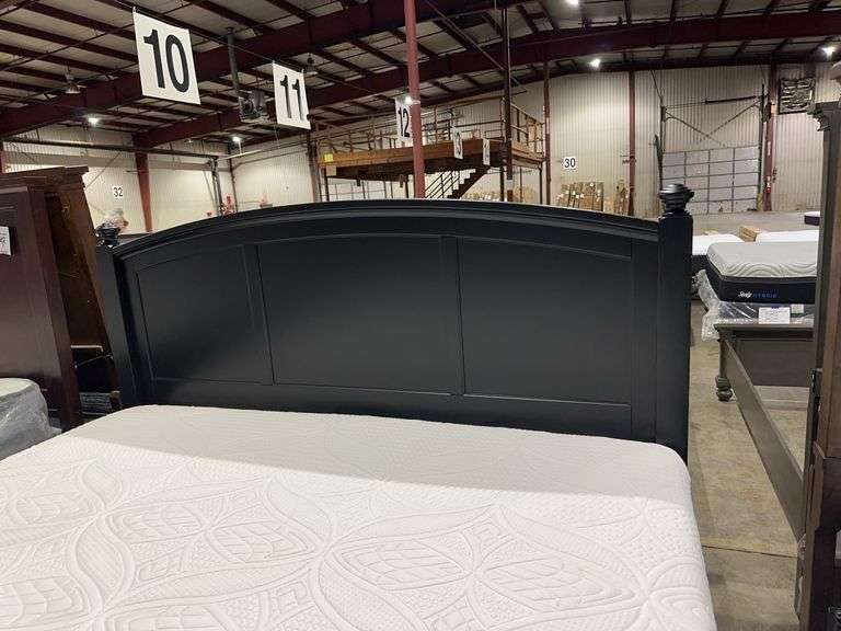 6/6 PANEL HEADBOARD - ASPEN HOME image