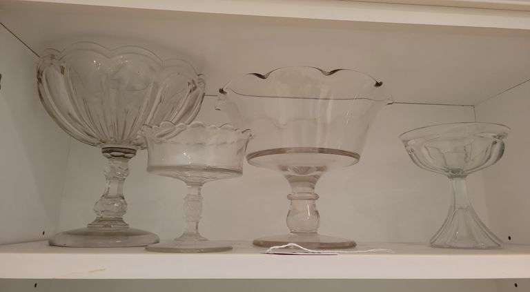 Collection of Clear Glass Pedastal image