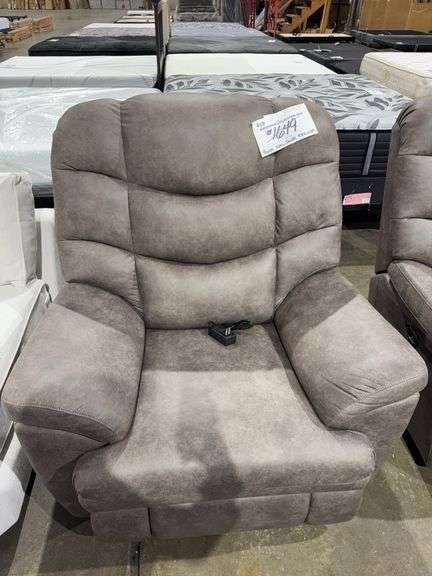 Power wall saver recliner image