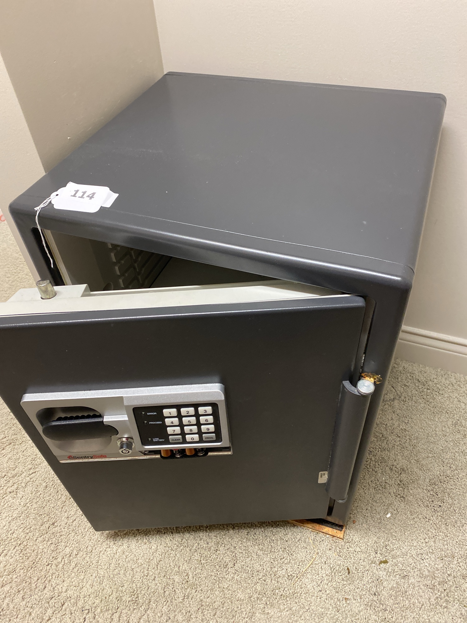 Lot image 1