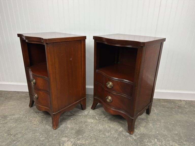 Pair of Drexel Nightstands