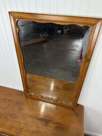 Ethan Allen maple seven drawer dresser with mirrored back