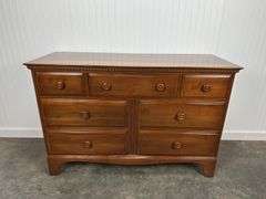 Davis cabinet company solid walnut seven drawer dresser