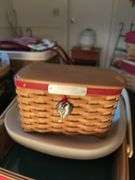 2 piece longaberger casserole with small hostess appreciation basket