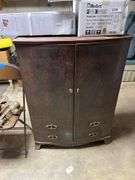 Wooden cabinet( missing 1 leg)