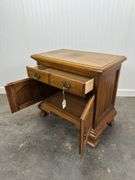 Thomasville Nightstand