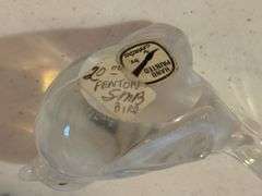 Fenton bird figurine