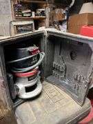 Craftsman 1 1/2 hp router w/ case