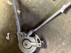 Ratcheting conduit bender