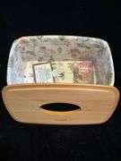 Longaberger classic baskets : long tissue box with botanical garden liner and protector dates 2001, vanity basket with botanical gardens liner and protector dated 2001, and 2003 notepad basket with botanical garden liner / protector and lid . Vanity basket has spare holly liner also .