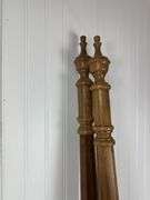 Beautiful 4 post Thomasville Queen size bed