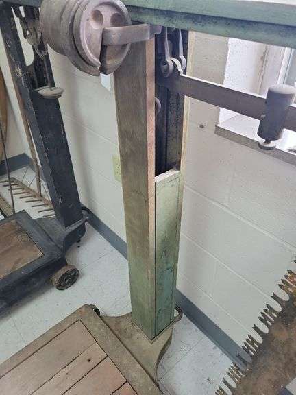 Antique Fairbanks Rolling Floor Scale No. 11½