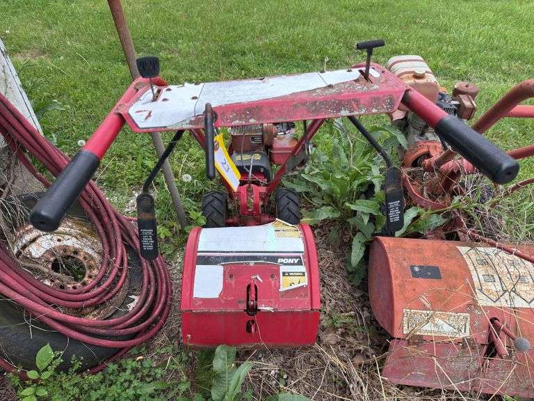 Troy-Bilt Pony image