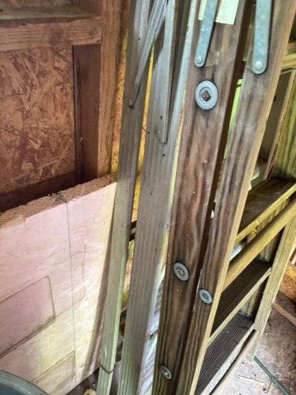 6’ wood & extension ladders