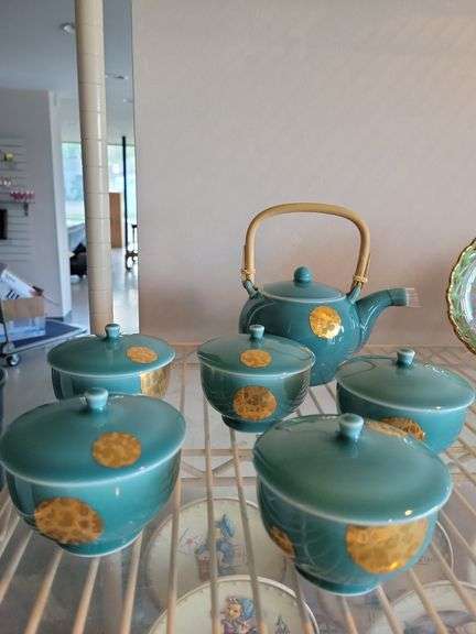 Asian Teapot and Cups image