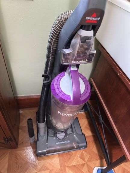 Bissel Power Lift Pet vacuum